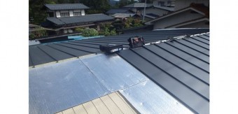 屋根カバー工法 立平葺き