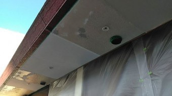 塩尻市緑ヶ丘 軒天塗装