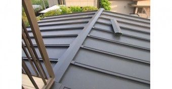 屋根カバー工法「板金被せ工法