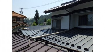 屋根カバー工法 立平葺き