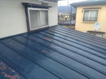 塗装不可板金被せ工法