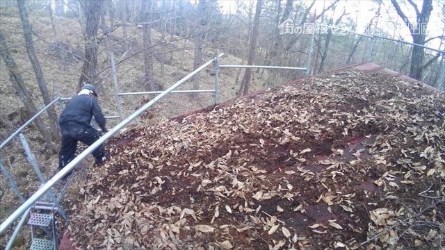 茅野市北山U邸別荘屋根塗装