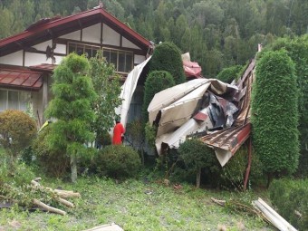 台風被害屋根工事