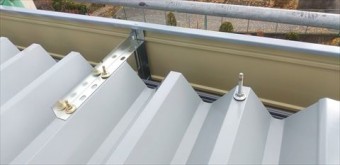 折半屋根カバー工法