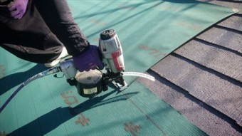 スレートからタフワイドへ葺き替え