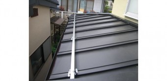 屋根カバー工法「板金被せ工法