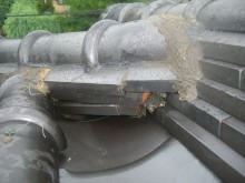 雨漏り瓦補修