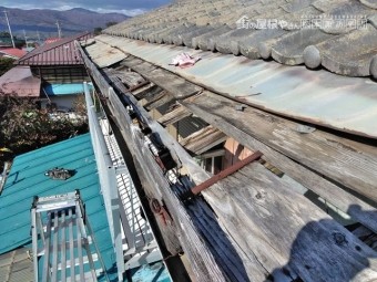 諏訪郡原村台風トタン