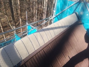 諏訪山荘屋根壁修繕