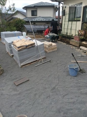 岡谷インターロッキング