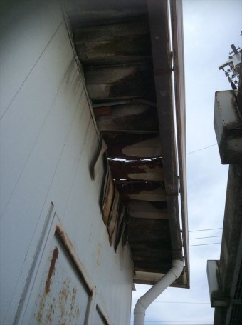 ボイラー室屋根