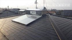 屋根 温水ソーラー 撤去