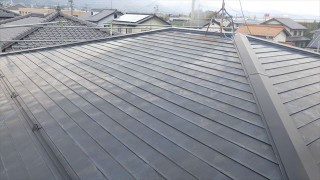 ソーラー温水器 撤去 屋根