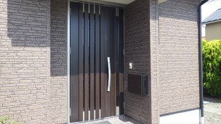 玄関ドア 交換