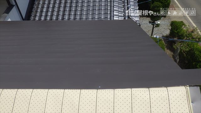 ガルバリウム鋼板 屋根