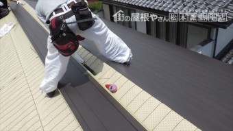 ガルバ 屋根 横葺き