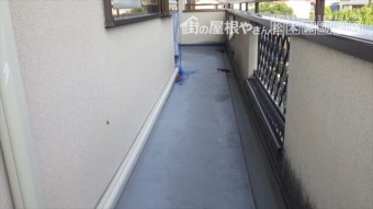 外廊下 FRP 防水 雨漏り
