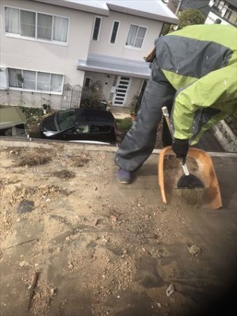 瓦撤去