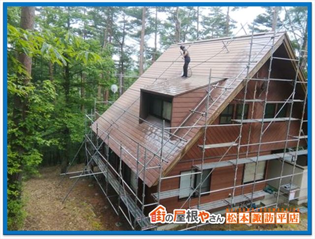 松本諏訪地区の屋根工事に足場は必要か?足場の種類とともにご説明 | 松本、塩尻、安曇野の屋根工事・雨漏り修繕|街の屋根やさん松本諏訪平店