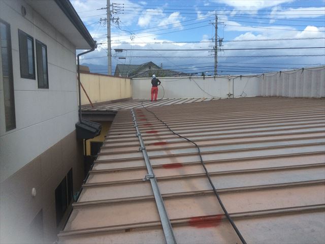 松本塾屋根塗装