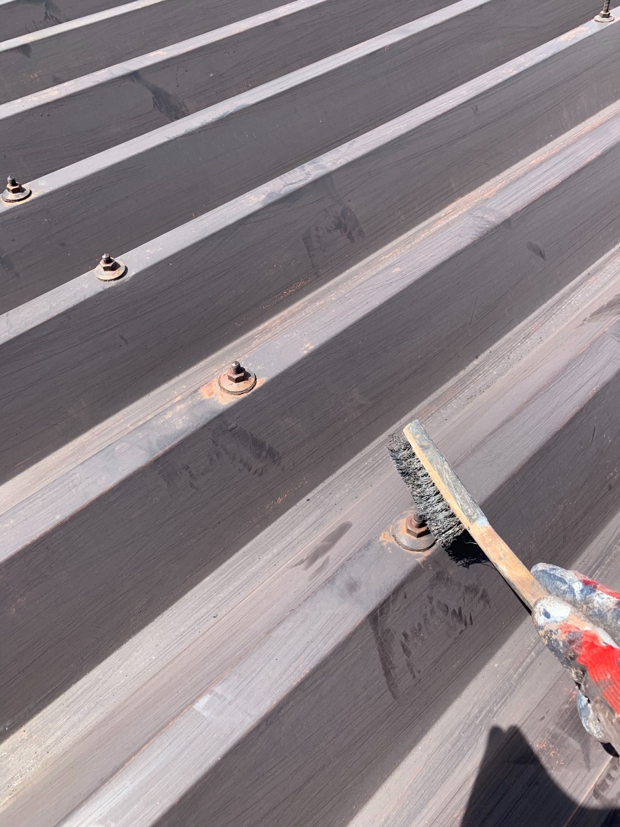 安曇野市折半屋根塗装 (3)