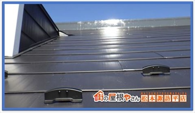 伊那市｜スレート屋根の欠落を確認｜ガルバリウム鋼板でカバー工法14