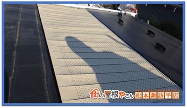 伊那市｜スレート屋根の欠落を確認｜ガルバリウム鋼板でカバー工法8