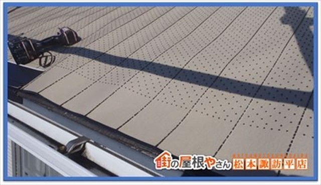 伊那市｜スレート屋根の欠落を確認｜ガルバリウム鋼板でカバー工法9