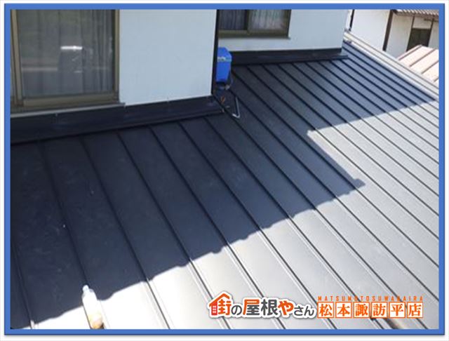 屋根勾配と屋根材の関係