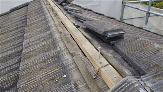 山形村モニエル瓦葺き替え工事1