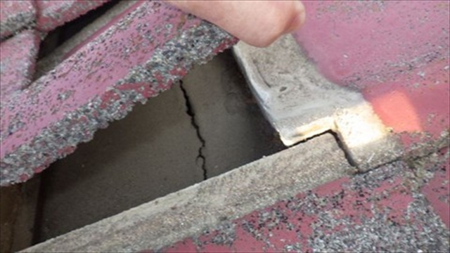 松本市セメント瓦雨漏り調査1