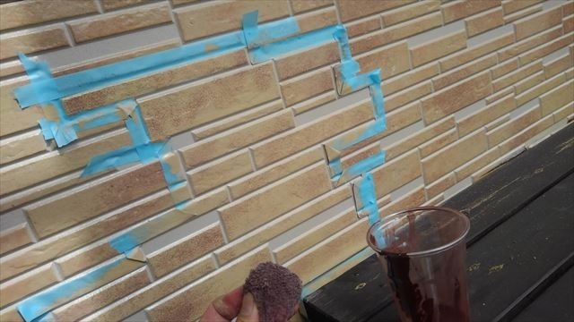 諏訪市｜レンガ調サイディングの色ムラを補修｜3色仕上げの外壁塗装